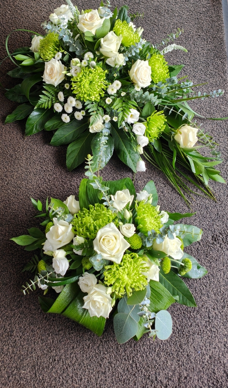 White and Green Posy