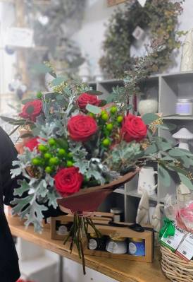 Christmas Red Rose Bouquet