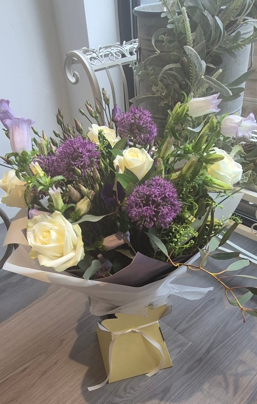 Rose Alium & campunula Bouquet