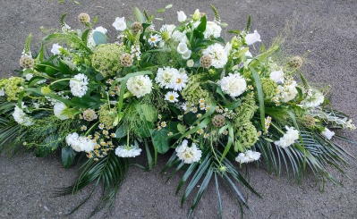 Wild flower basket spray