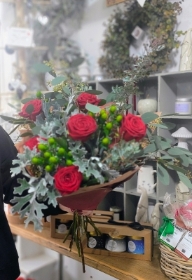 Christmas Red Rose Bouquet