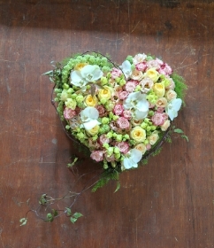 Country Garden Heart