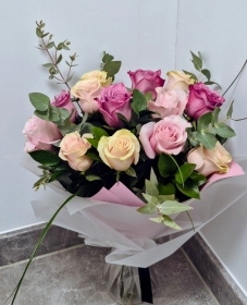 Luxury Mixed Rose Bouquet
