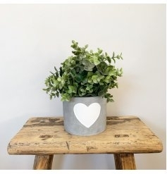 White heart cement planter